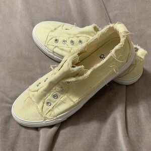 Casual Frayed Canvas Women's Sneakers